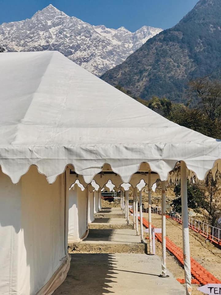 Hill Ventures Adventure Camp And Restaurant Hotel Dharamshala Eksteriør billede