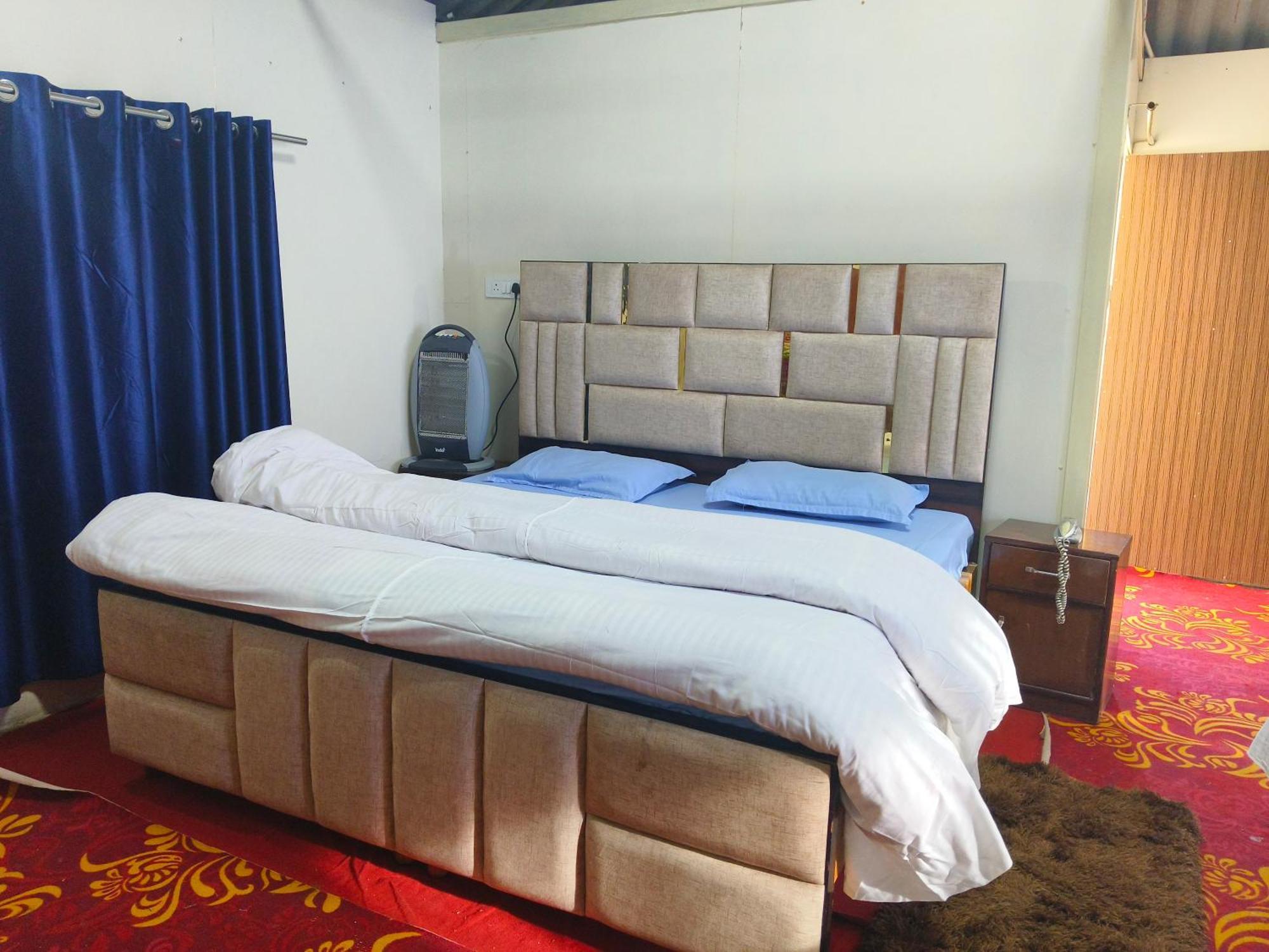 Hill Ventures Adventure Camp And Restaurant Hotel Dharamshala Eksteriør billede